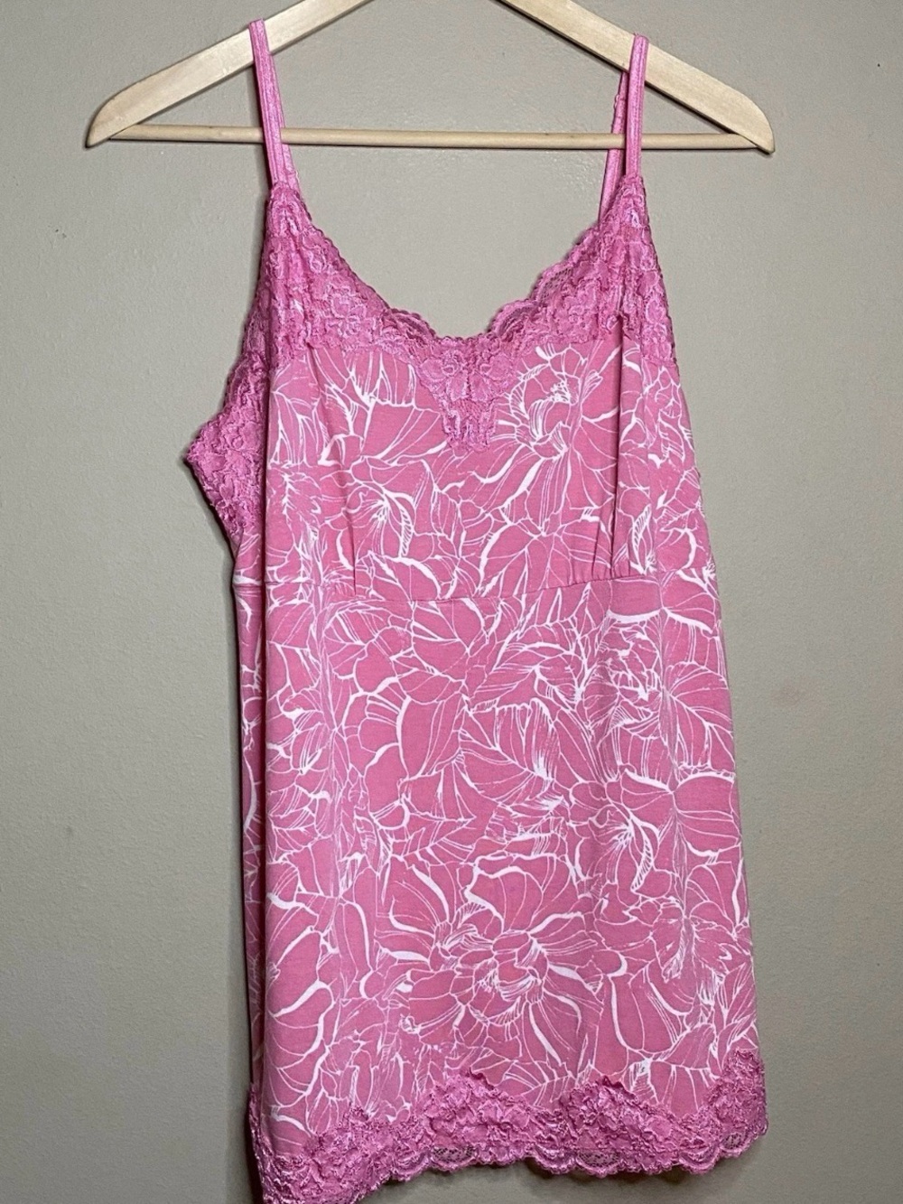Lane Bryant Lace Trim Camisole Tank Women Size 14/16 Pink White Floral Layering